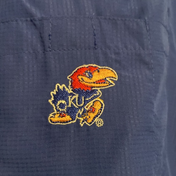 Pro Edge by Knights Apparel Men’s Jayhawks Button Down Short Sleeve Shirt - Picture 3 of 9